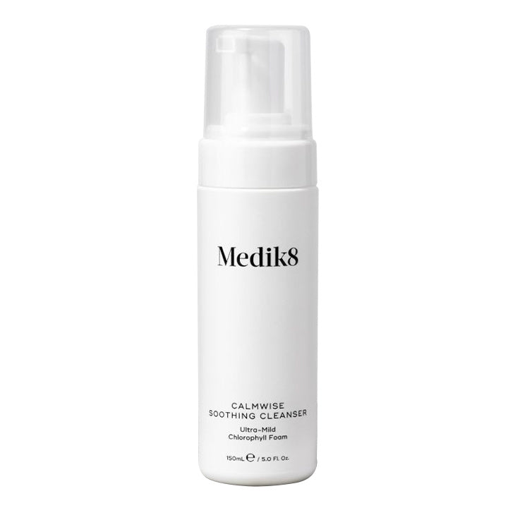 Medik8 Calmwise™ Soothing Cleanser 40 ml